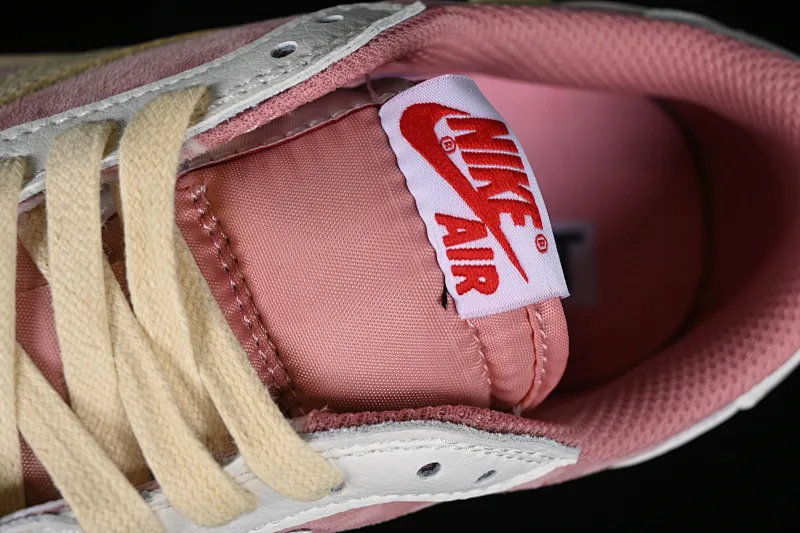 All categories Air Jordan Jordan series basketball shoes Air Jordan 1 Low cost-effective version Travis Scott x Air Jordan 1 Low OG AJ1 Joe 1 undercut low DM7866-600